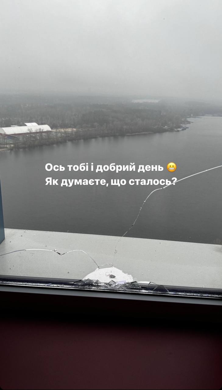 "Дім трясся від звуків вибухів". Уламок "шахеда" пошкодив квартиру Ектора Хіменеса-Браво